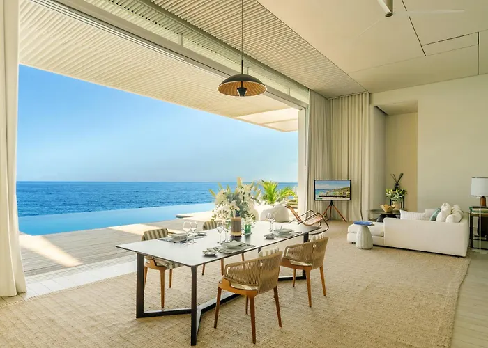 Cheval Blanc Seychelles 5*